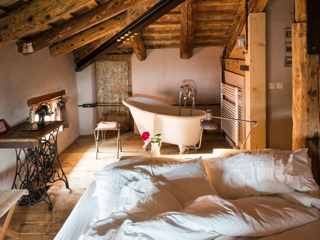 La Scuola Guesthouse Lusiana Экстерьер фото